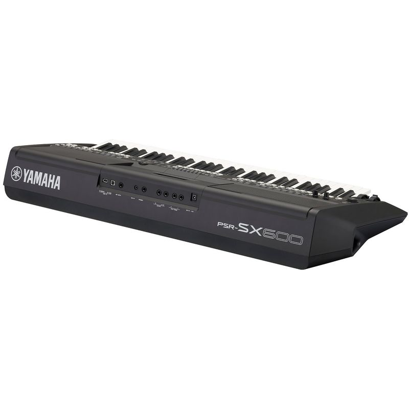 Yamaha PSR-SX600 keyboard